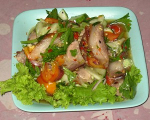thai grilled pork salad
