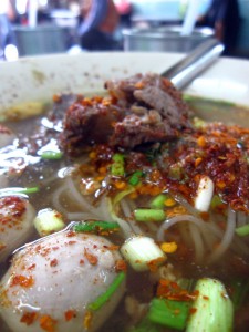 thai beef noodles