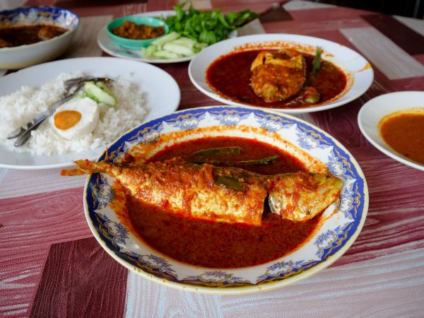 Asam Pedas Pakman is one of the best restaurants in Melaka for authentic Malay local food