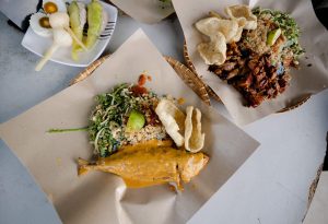 An amazing food of mixed veggies and meat over rice, this is one of the most classic and delicious dishes you can find when traveling in North and NorthEast Malaysia